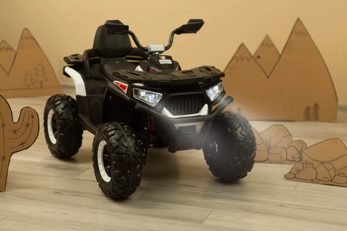 Електромобіль квадроцикл Caretero (Toyz) Gigant White